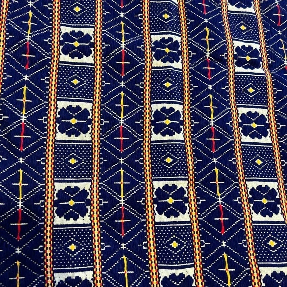 RUKOTVORINE blue white table cloth oval scalloped edge 36in x 98in